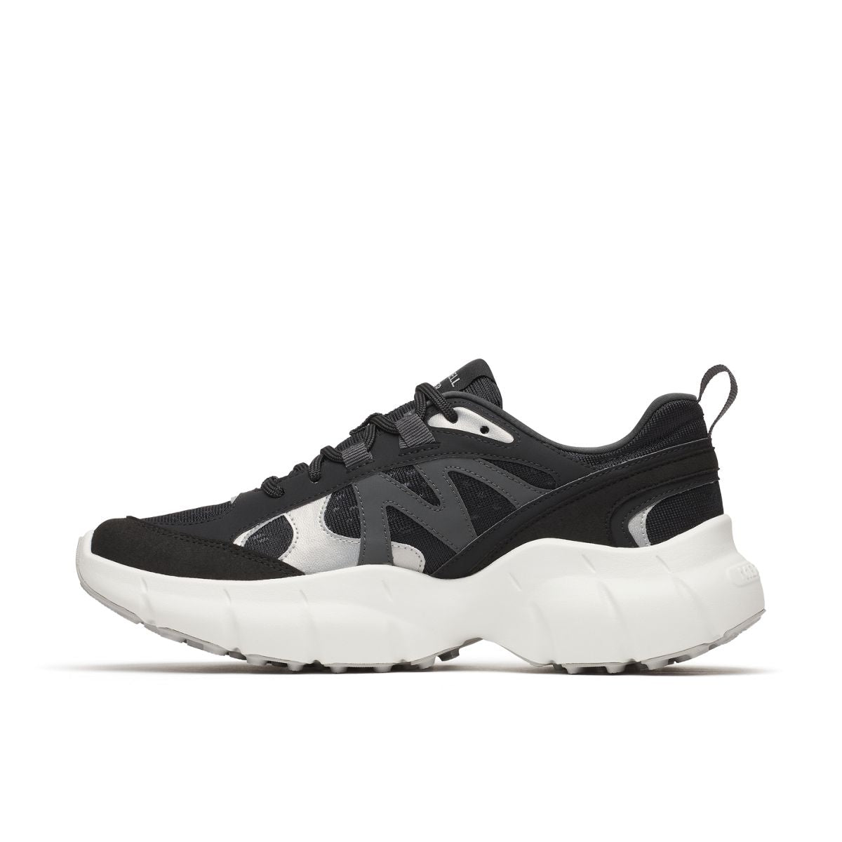 Women - Clover Tech Sneaker - Low